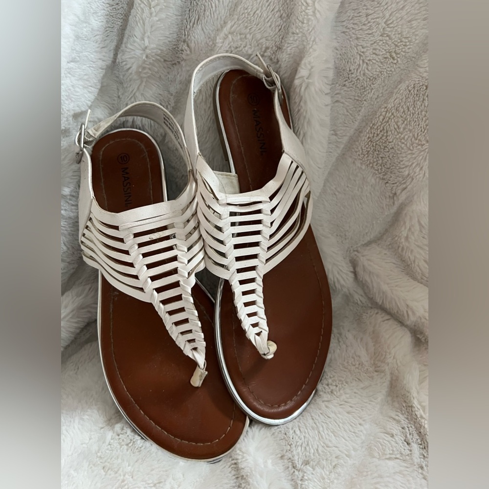 Leather sandals